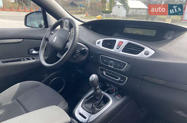 Мінівен Renault Grand Scenic 2010 в 