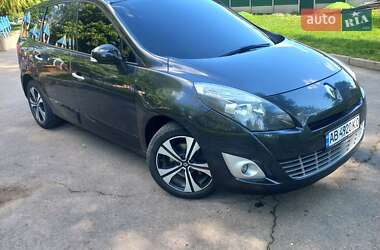 Мінівен Renault Grand Scenic 2011 в 
