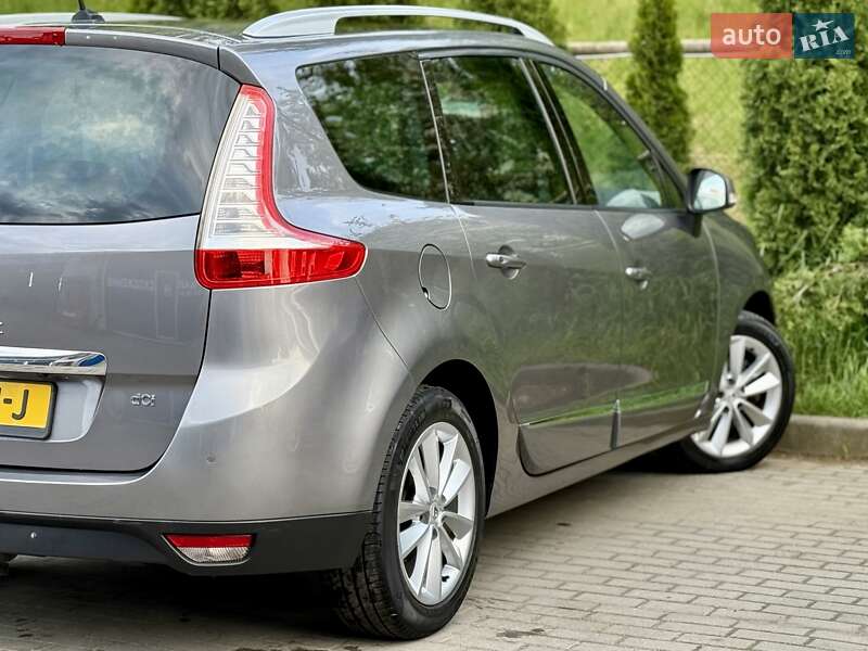 Мінівен Renault Grand Scenic 2013 в Стрию