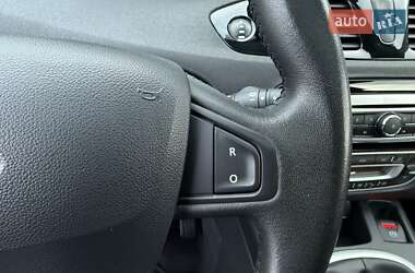 Мінівен Renault Grand Scenic 2013 в 