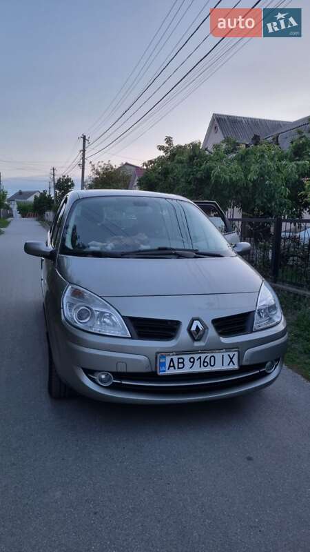 Renault Grand Scenic 2006