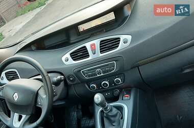 Мінівен Renault Grand Scenic 2009 в 