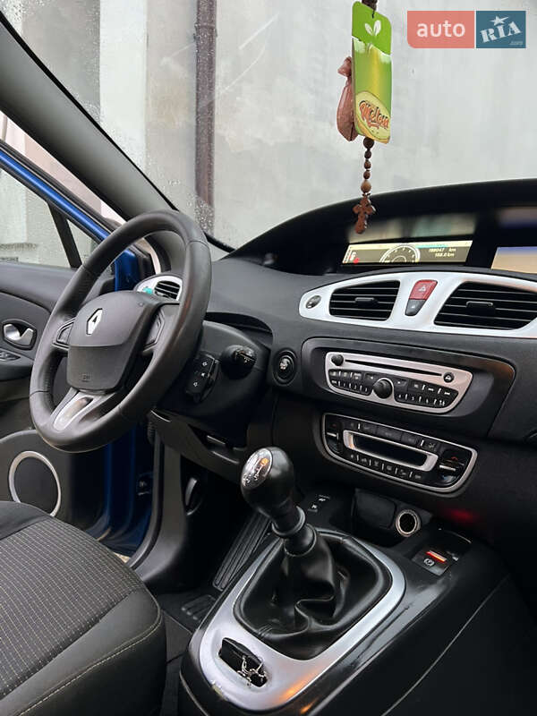 Минивэн Renault Grand Scenic 2010 в Калуше