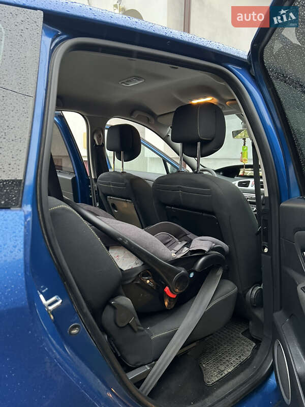 Минивэн Renault Grand Scenic 2010 в Калуше