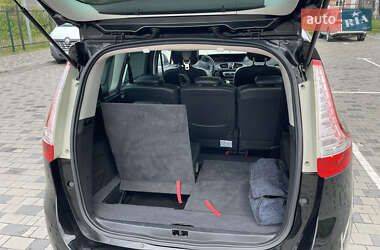 Минивэн Renault Grand Scenic 2014 в 