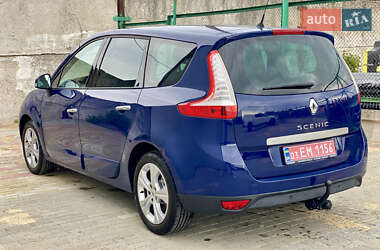 Минивэн Renault Grand Scenic 2009 в 