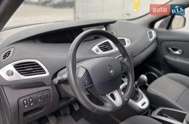 Минивэн Renault Grand Scenic 2009 в 