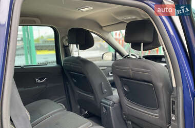 Минивэн Renault Grand Scenic 2009 в 
