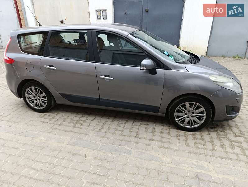 Минивэн Renault Grand Scenic 2009 в Львове