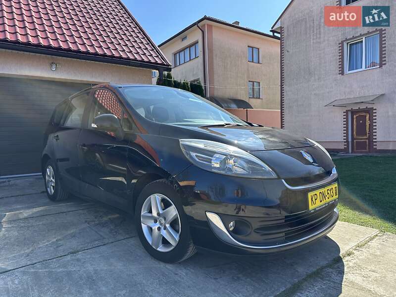 Минивэн Renault Grand Scenic 2013 в Ивано-Франковске