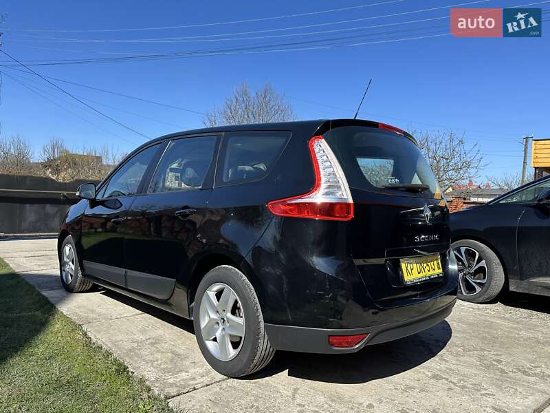Минивэн Renault Grand Scenic 2013 в Ивано-Франковске