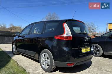 Минивэн Renault Grand Scenic 2013 в 