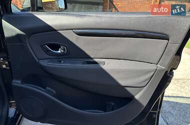 Минивэн Renault Grand Scenic 2013 в 