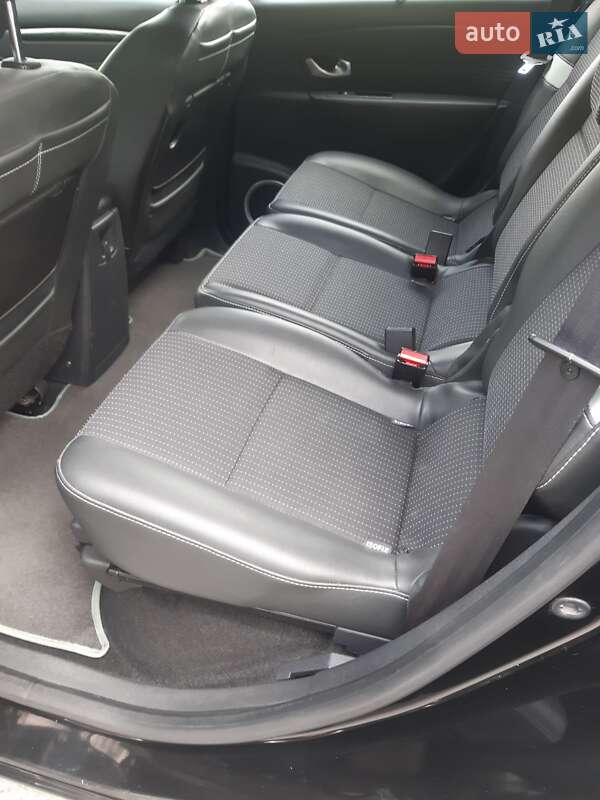 Минивэн Renault Grand Scenic 2011 в Харькове