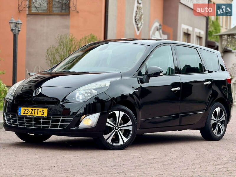 Renault Grand Scenic 2011