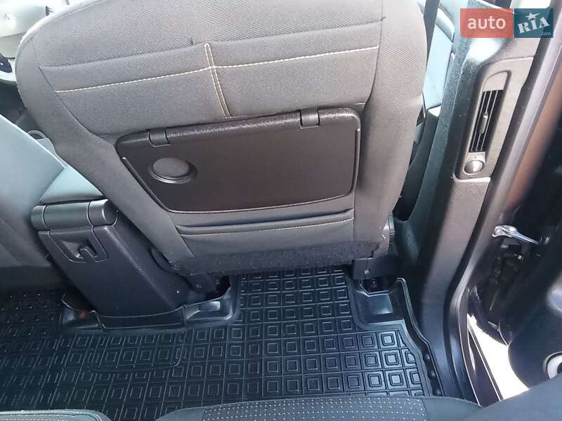 Минивэн Renault Grand Scenic 2009 в Бучаче