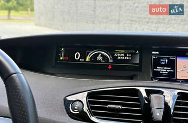 Минивэн Renault Grand Scenic 2014 в 