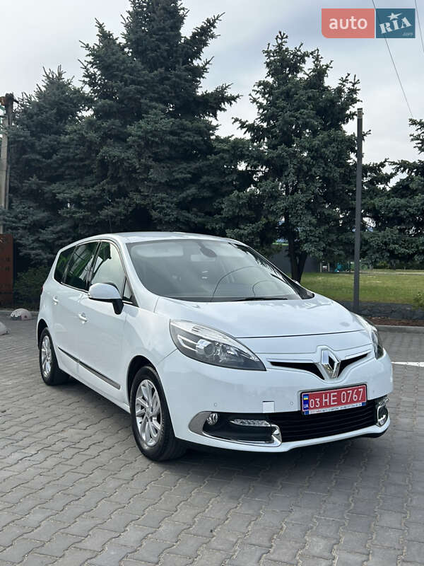 Renault Grand Scenic 2013