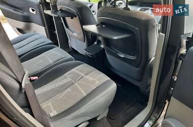Минивэн Renault Grand Scenic 2006 в 