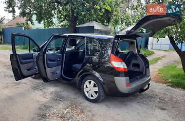 Минивэн Renault Grand Scenic 2006 в 