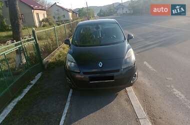 Минивэн Renault Grand Scenic 2011 в Сколе