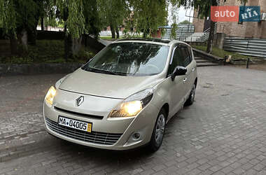 Мінівен Renault Grand Scenic 2011 в 