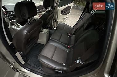 Мінівен Renault Grand Scenic 2011 в 