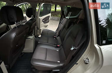 Мінівен Renault Grand Scenic 2011 в 