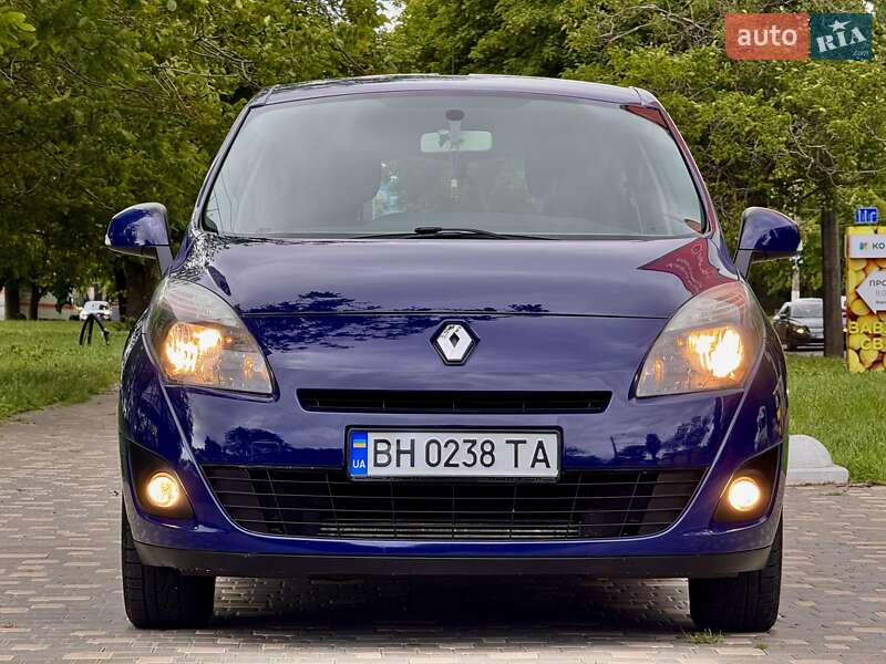 Мінівен Renault Grand Scenic 2010 в Одесі