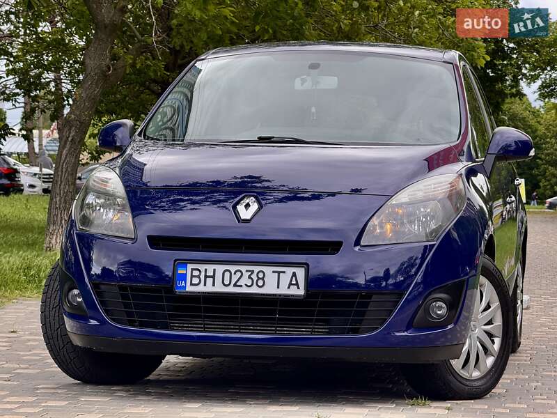 Мінівен Renault Grand Scenic 2010 в Одесі