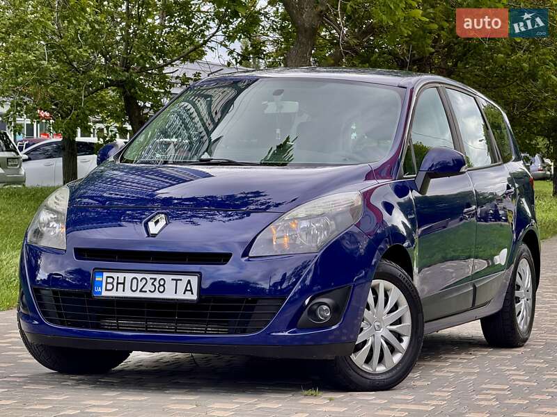 Renault Grand Scenic 2010