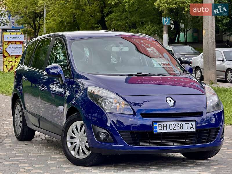 Мінівен Renault Grand Scenic 2010 в Одесі