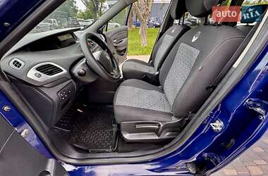Минивэн Renault Grand Scenic 2010 в 