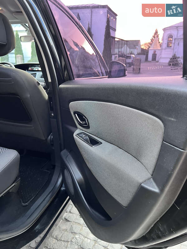 Мінівен Renault Grand Scenic 2012 в Дубні