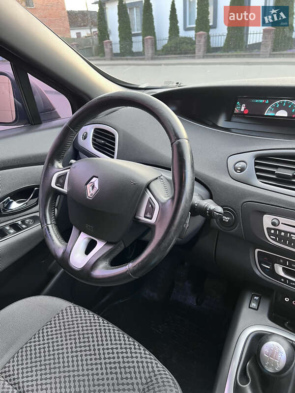 Мінівен Renault Grand Scenic 2012 в Дубні