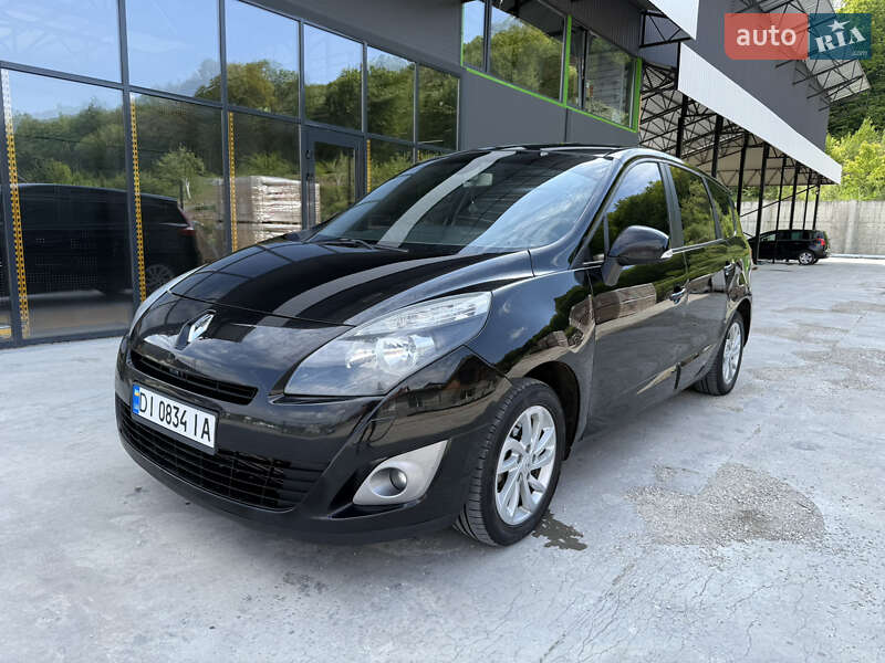 Renault Grand Scenic 2011