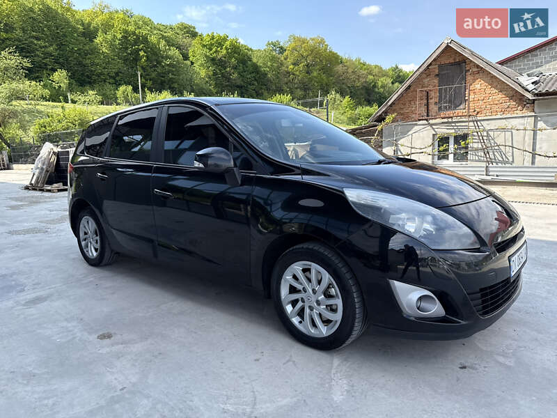 Мінівен Renault Grand Scenic 2011 в Теребовлі
