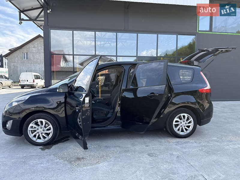 Мінівен Renault Grand Scenic 2011 в Теребовлі