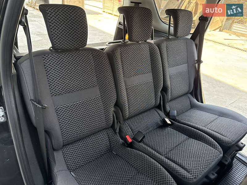 Мінівен Renault Grand Scenic 2011 в Теребовлі
