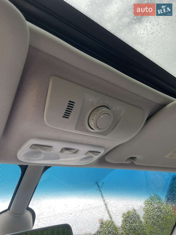 Минивэн Renault Grand Scenic 2010 в Стрые