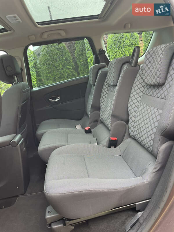 Минивэн Renault Grand Scenic 2010 в Стрые