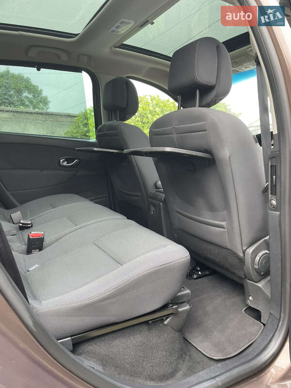 Минивэн Renault Grand Scenic 2010 в Стрые