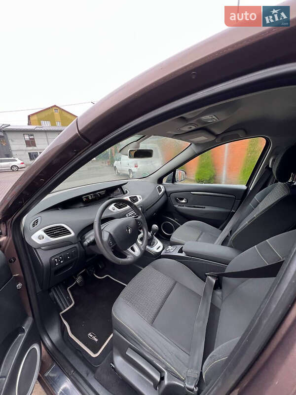 Минивэн Renault Grand Scenic 2010 в Коломые