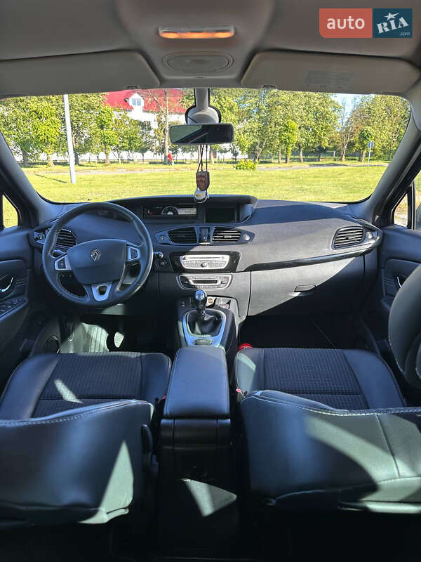 Минивэн Renault Grand Scenic 2012 в Бродах