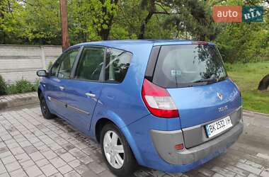 Минивэн Renault Grand Scenic 2005 в 
