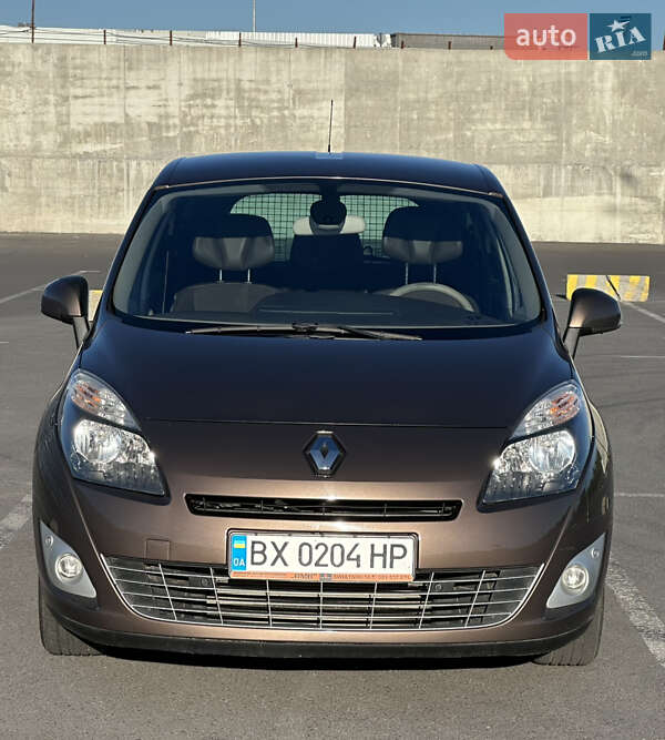 Renault Grand Scenic 2010