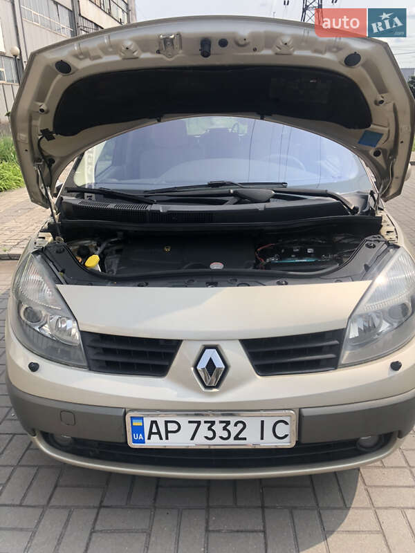 Минивэн Renault Grand Scenic 2006 в Запорожье