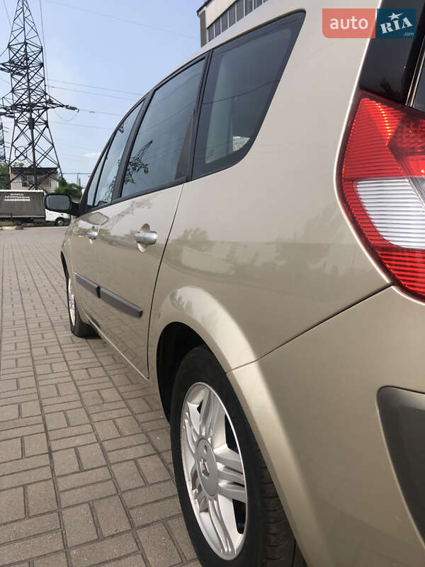 Минивэн Renault Grand Scenic 2006 в Запорожье