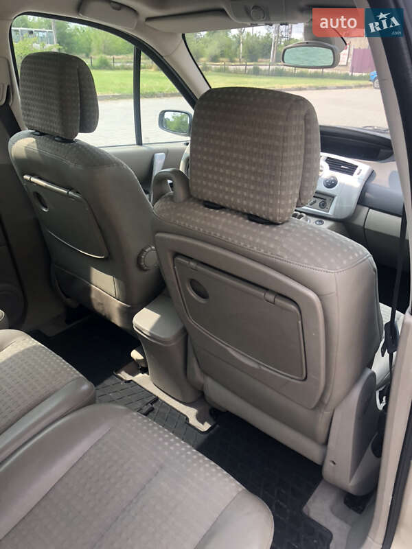 Минивэн Renault Grand Scenic 2006 в Запорожье