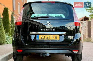 Минивэн Renault Grand Scenic 2014 в 